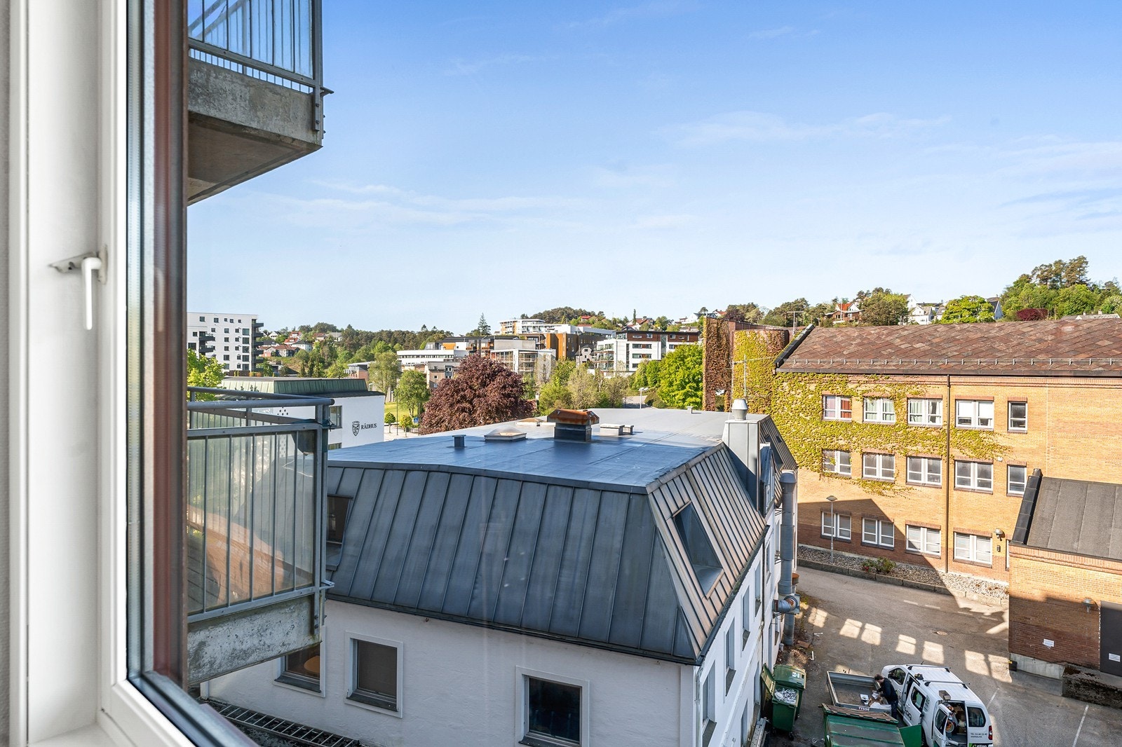 Utsikt fra stue Galleribilde