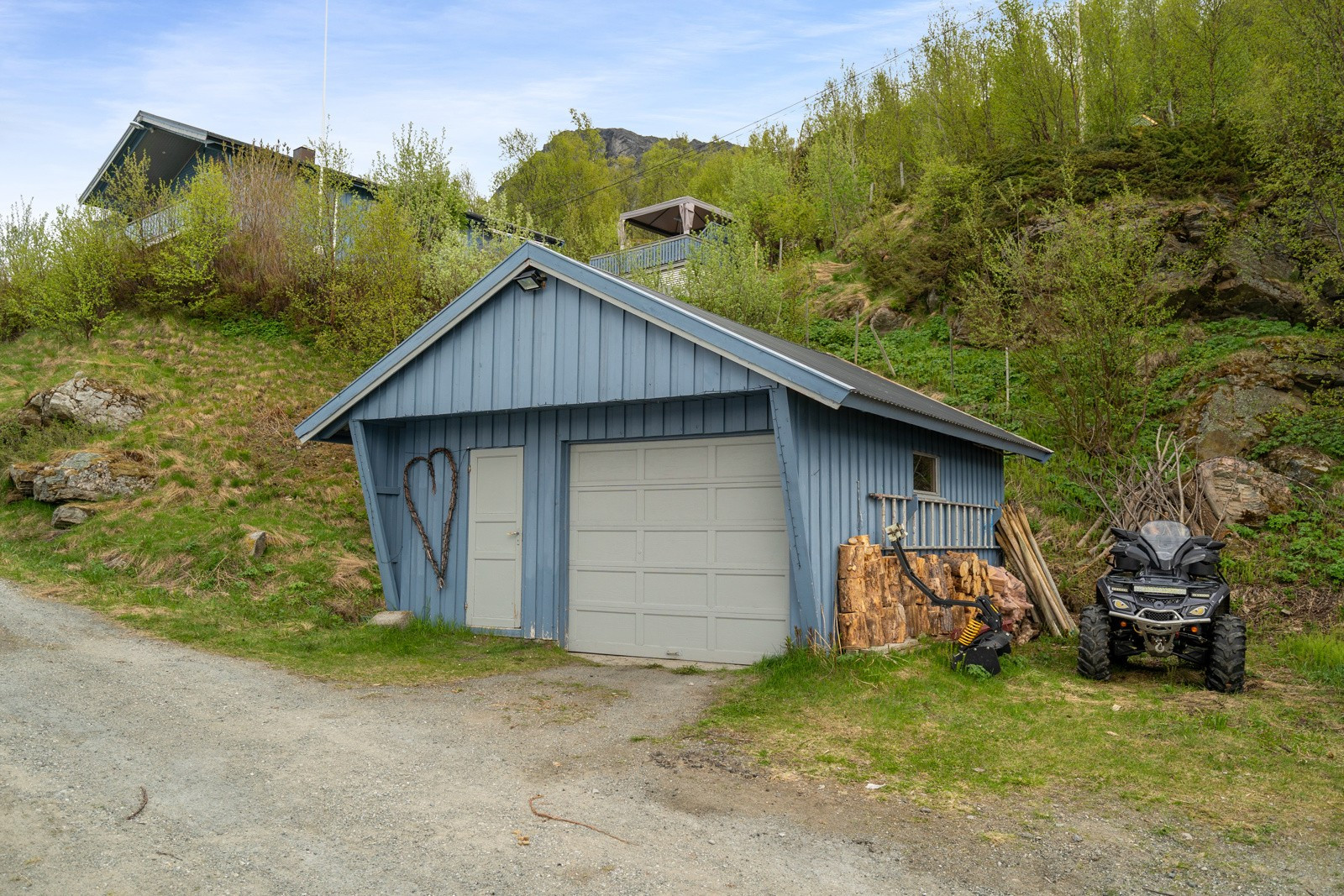 Garasje på tomt.