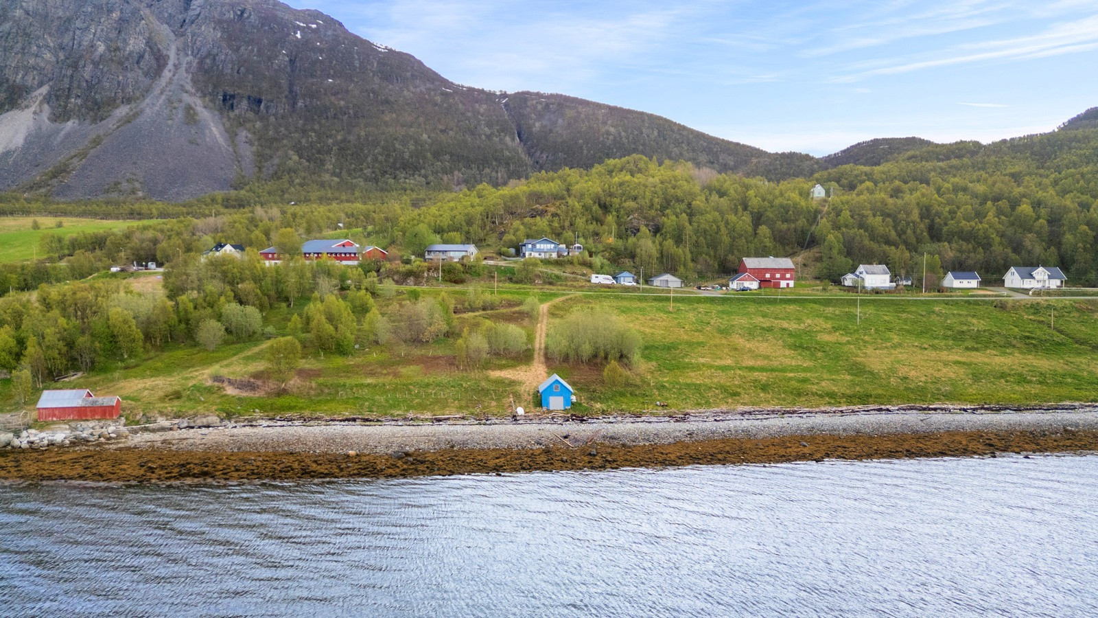 Nærhet til havet - Ideelt for deg som trives med friluftsliv!