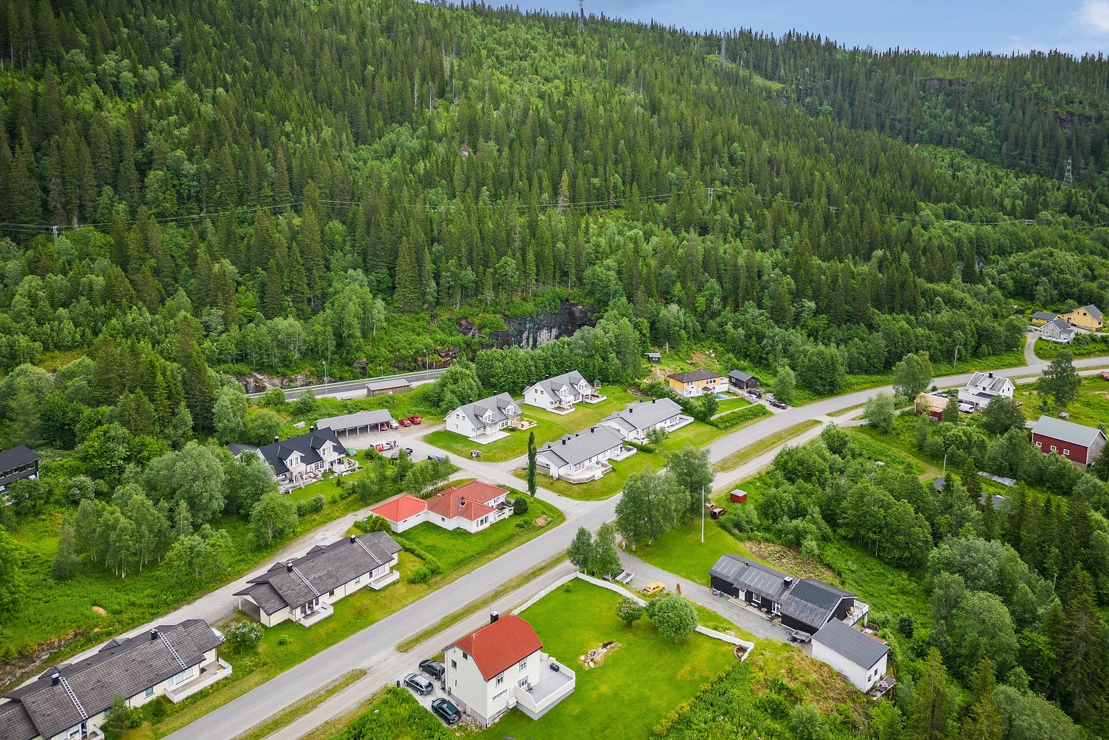 Her bor man i et veletablert og familievennlig nabolag. Galleribilde