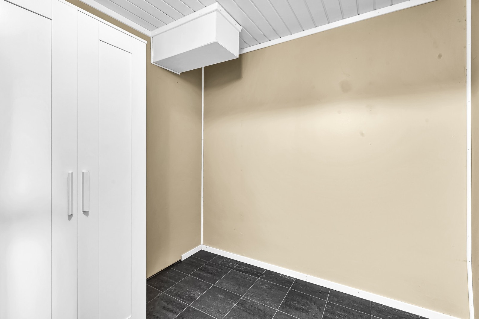 Det er totalt 4 boder i kjelleren Galleribilde