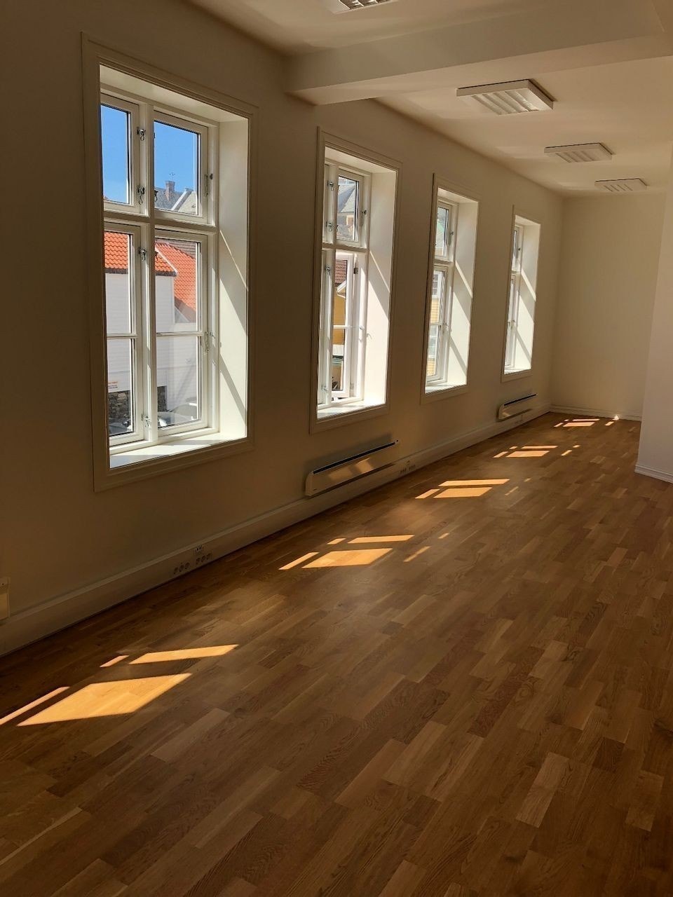 Kontorlokale 2 etg Galleribilde