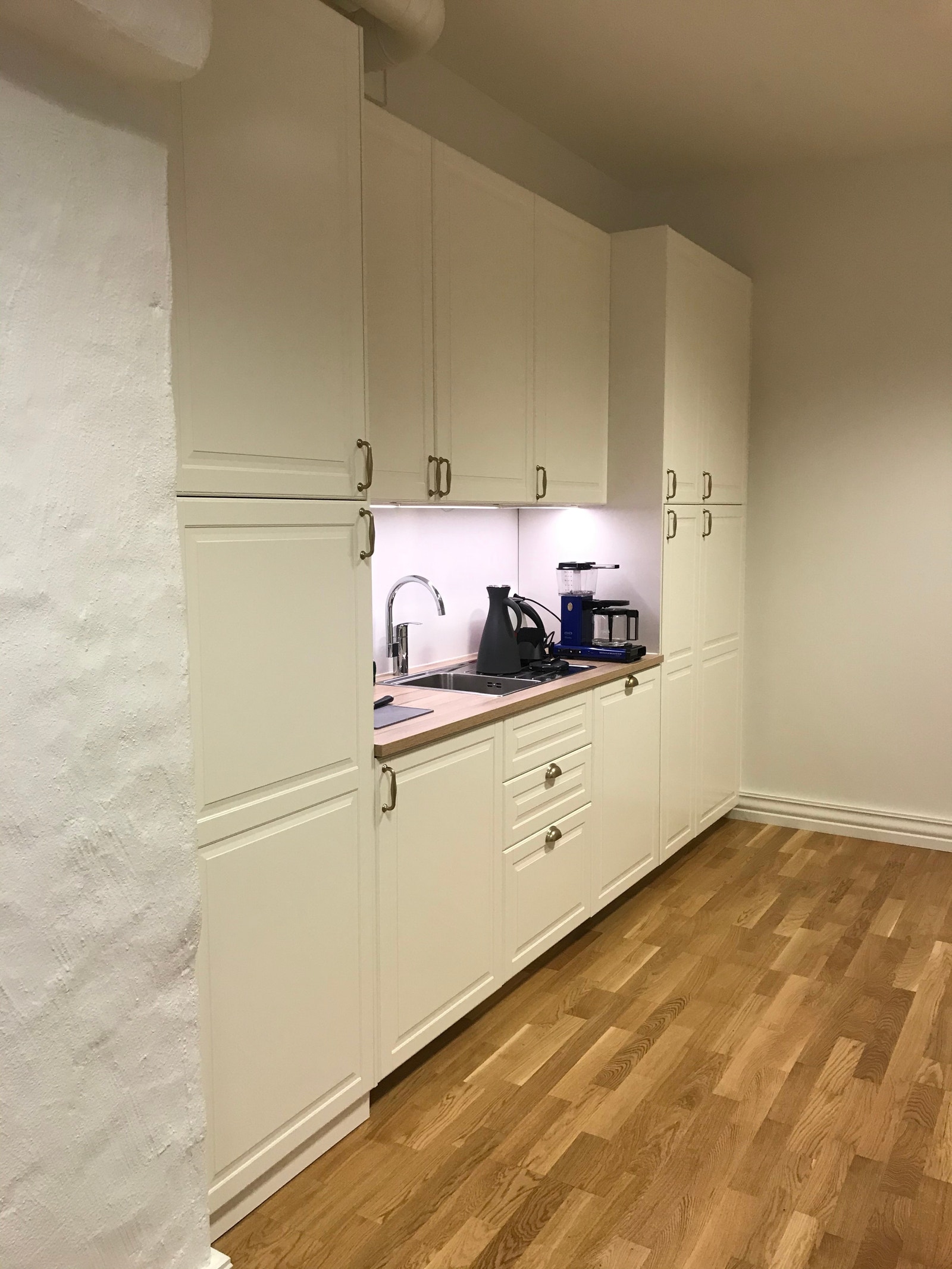 Kontor 2 etg.
Stort kjøkken Galleribilde