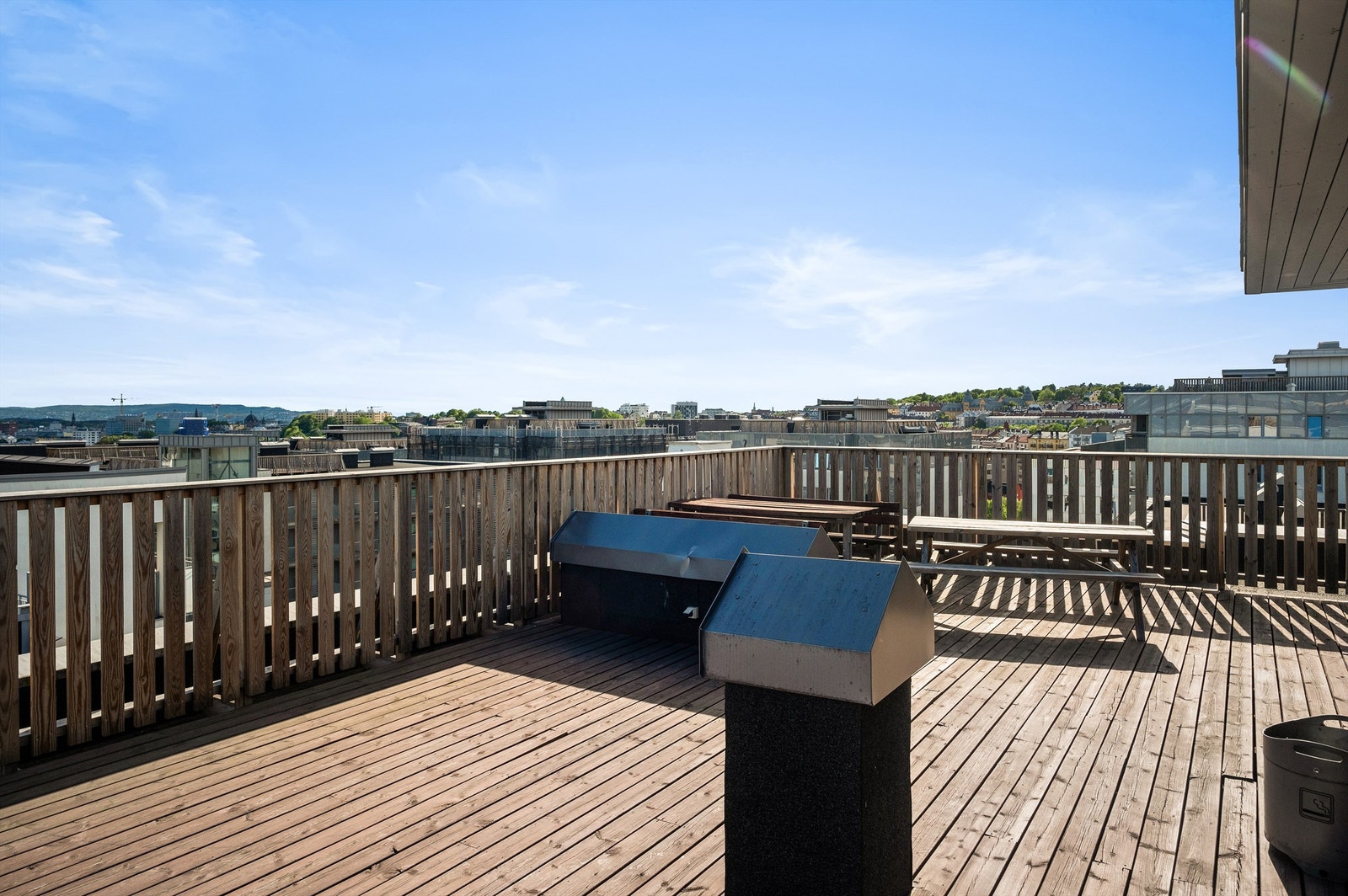 Sameiet har en herlig felles takterrasse med upåklagelige sol- og utsiktsforhold. Galleribilde