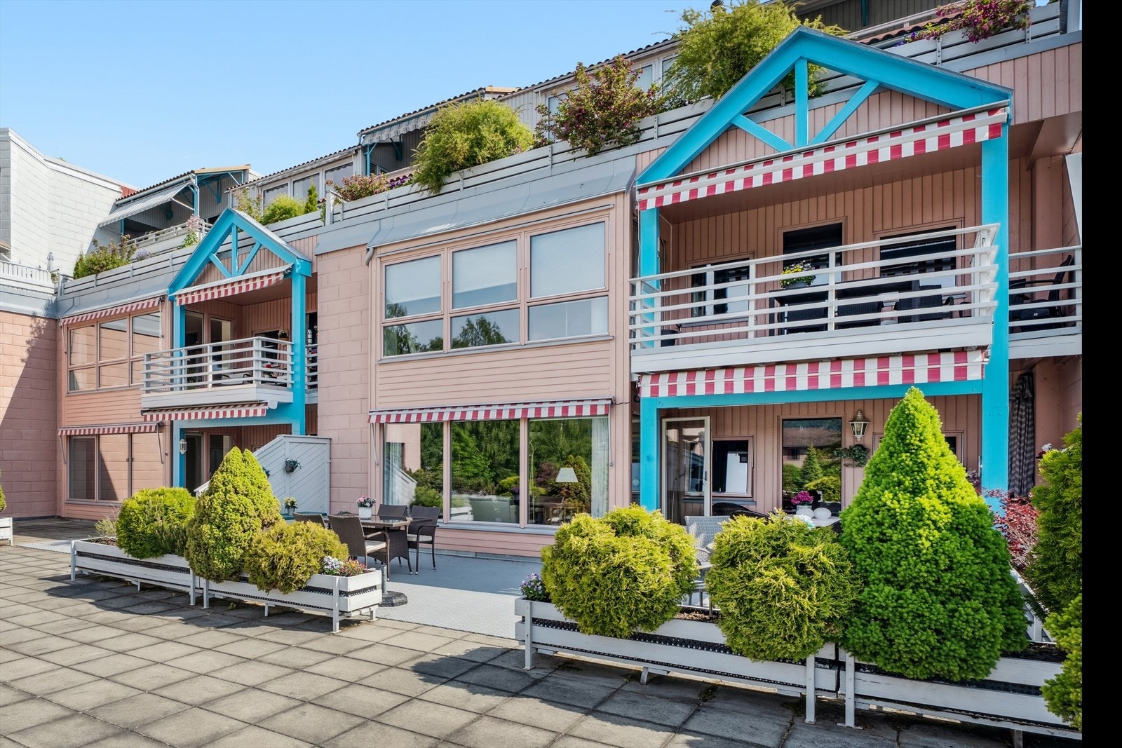 Sameiet Park Terrasse har nylig utført vindus utskiftning. Galleribilde