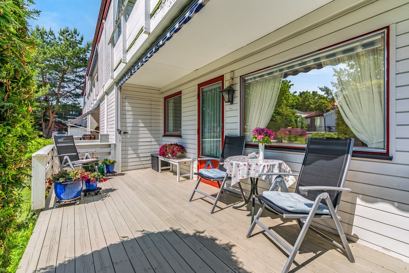 Her kan du nyte lange sommerkvelder i skjermede omgivelser Galleribilde