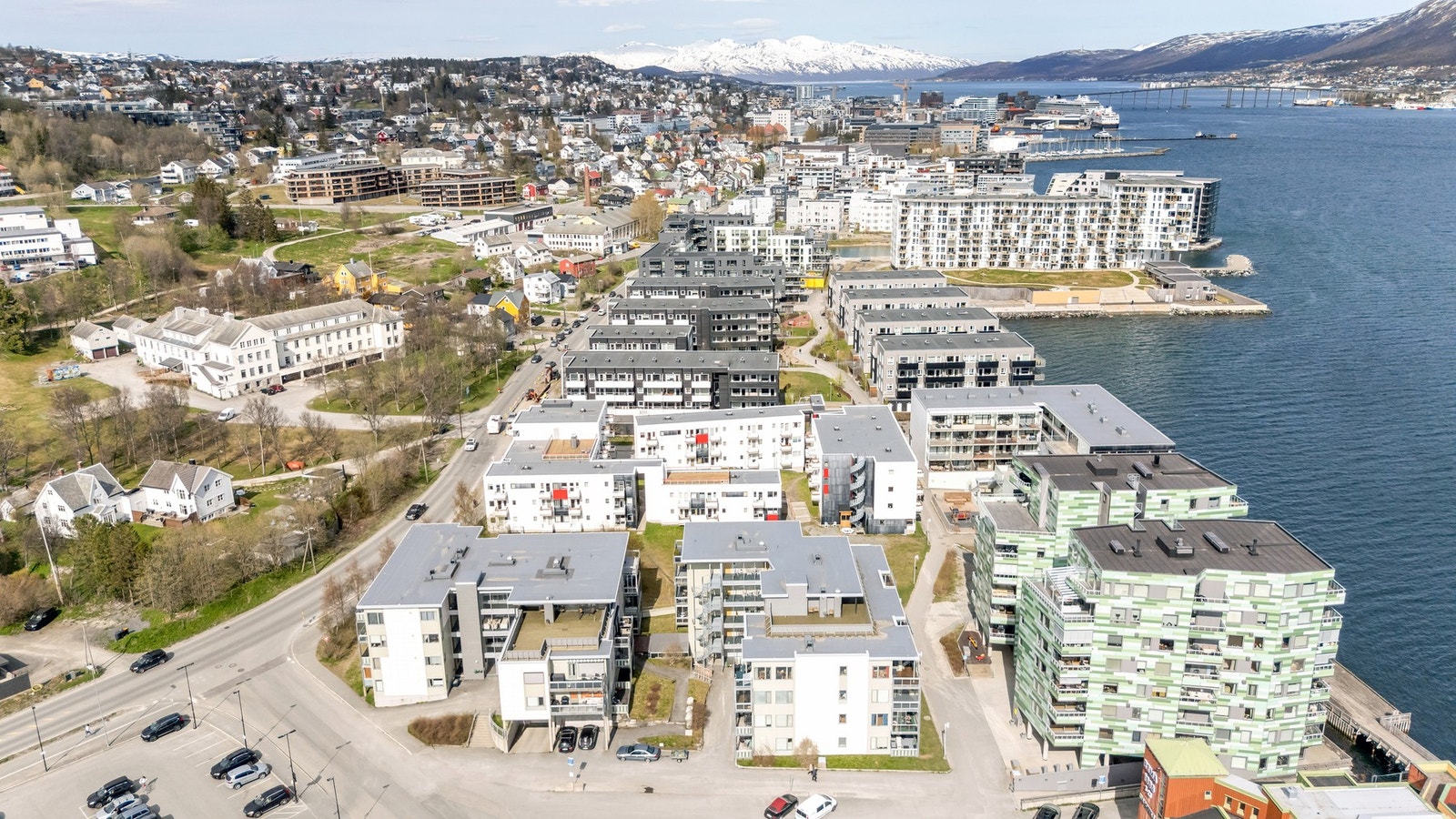 Oversikt nærområdet - herfra er det en fin spasertur inn til sentrum Galleribilde