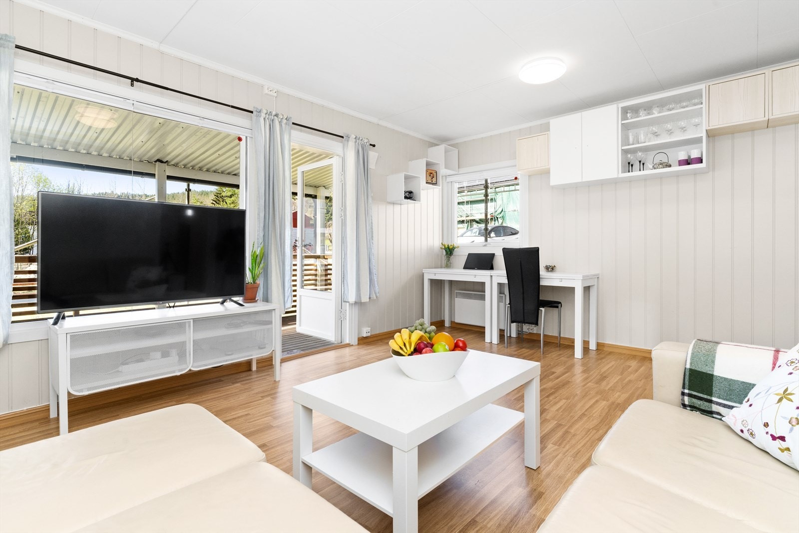 Praktisk leilighet med lyse overflater. Galleribilde