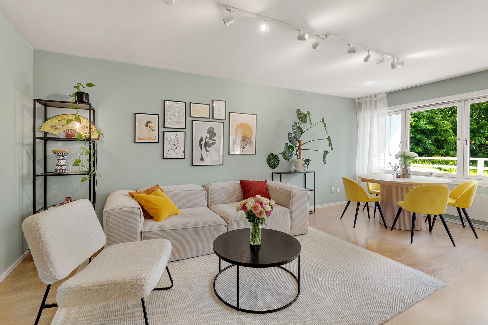 Rommet har en behagelig atmosfære. Galleribilde