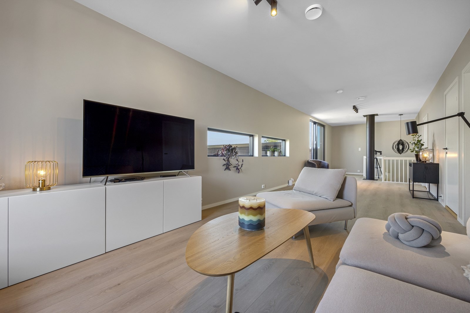 Stue i 2. etg. Galleribilde