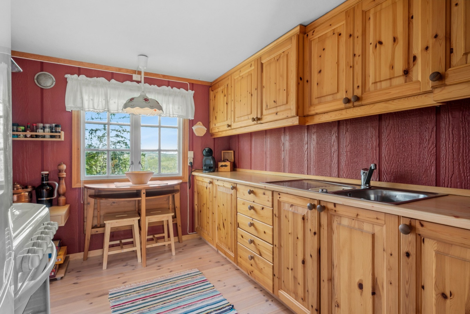 Det er innlagt vann fra bekk. Galleribilde