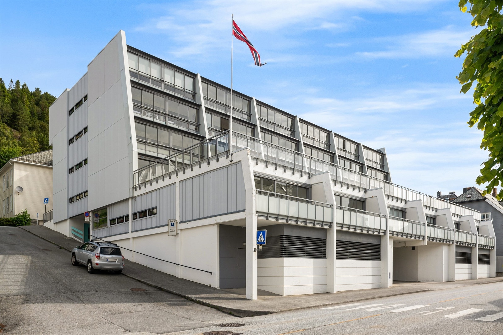 Fasade av blokka sett fra Borgundvegen. Galleribilde