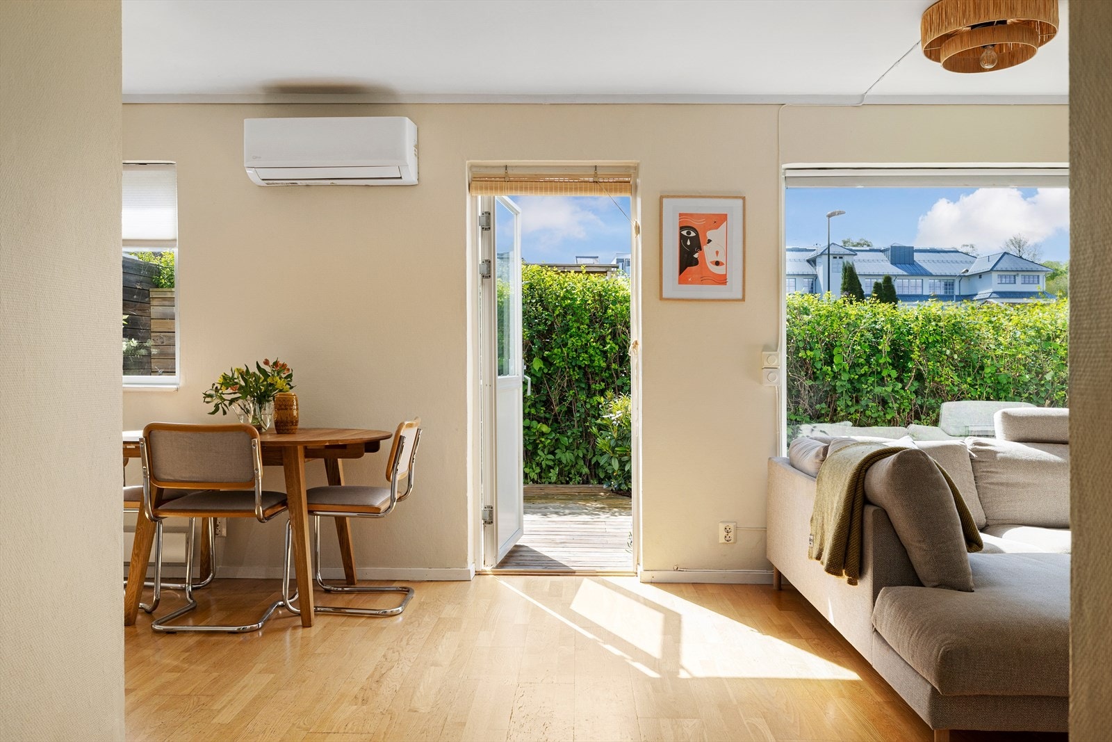 Det er i tillegg til vedfyring installert varmepumpe Galleribilde