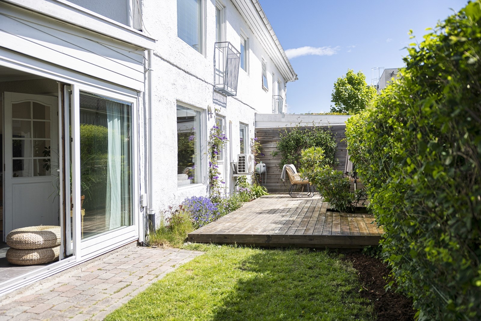 En sjelden mulighet til å få en fantastisk hage, helt usjenert og sentralt! Galleribilde