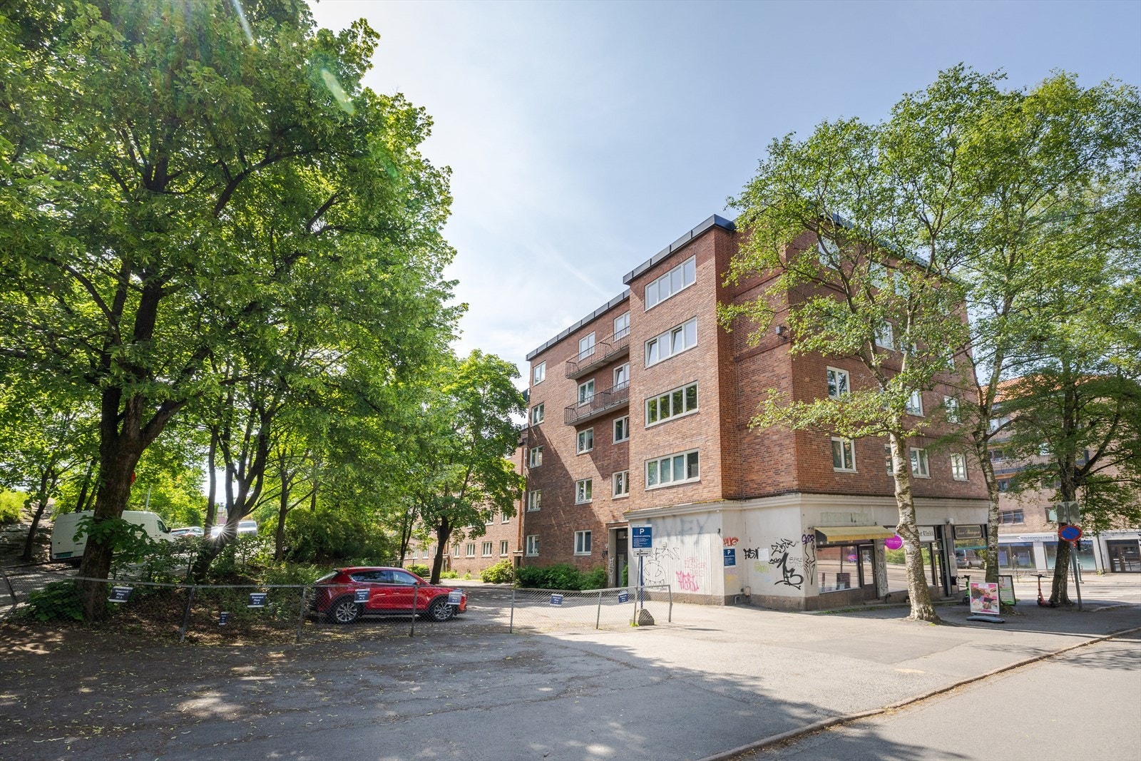 Fasade. Galleribilde