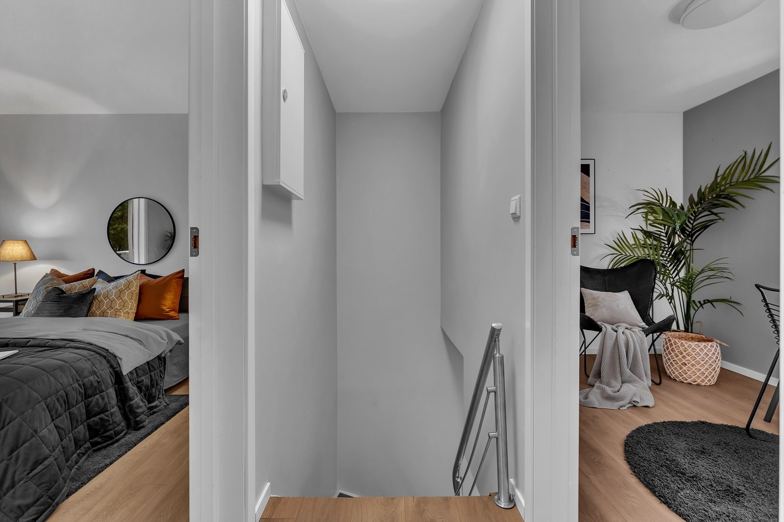 I 2. etasje har man tre soverom og bad. Galleribilde