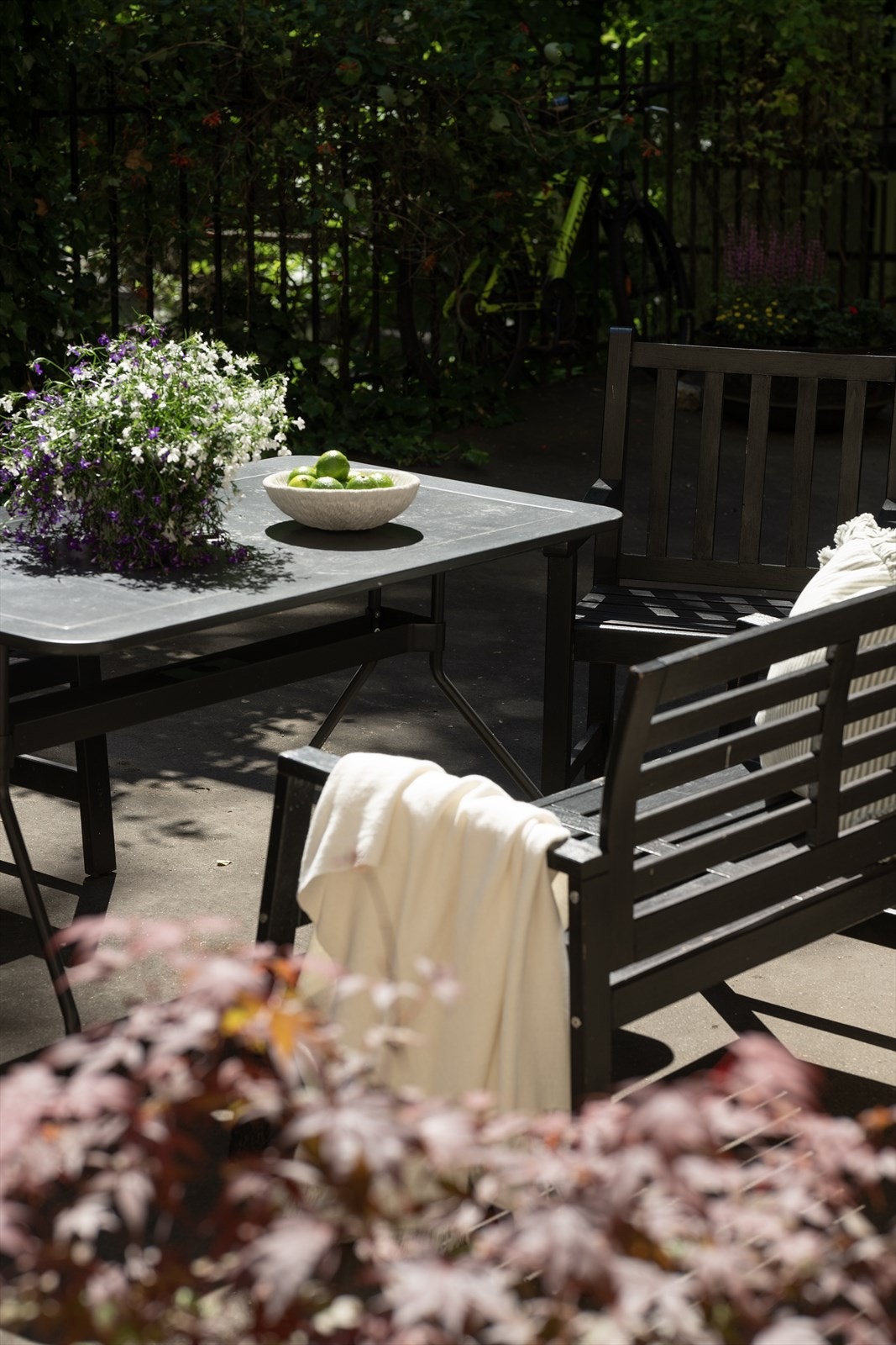 Bakgård Galleribilde