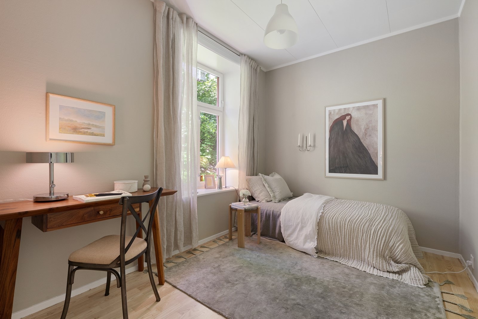 Soverom 2 er også av god størrelse med flere innredningsmuligheter. Galleribilde