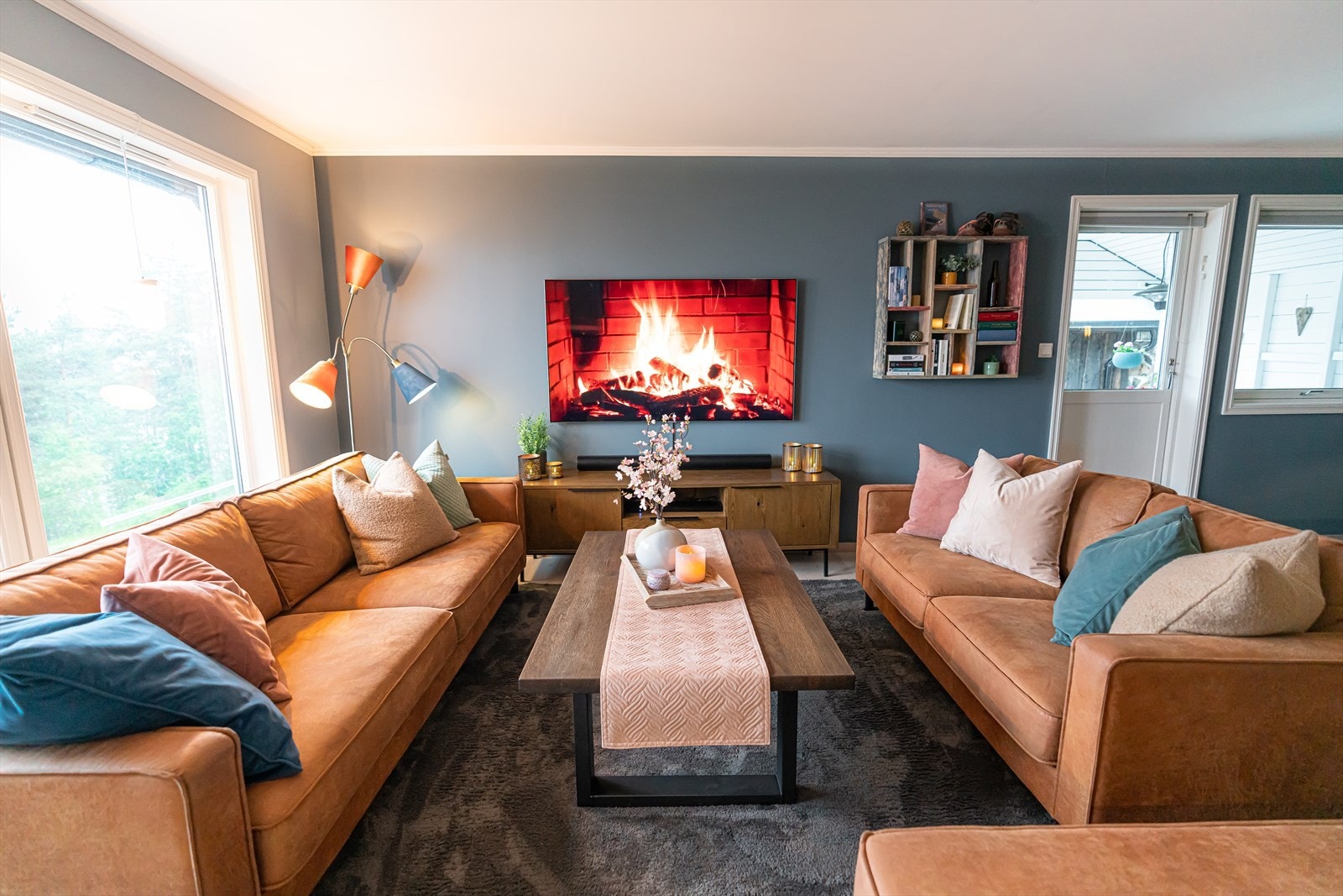 Alle rom er måla i behagelege og tidsriktige fargetonar. Galleribilde