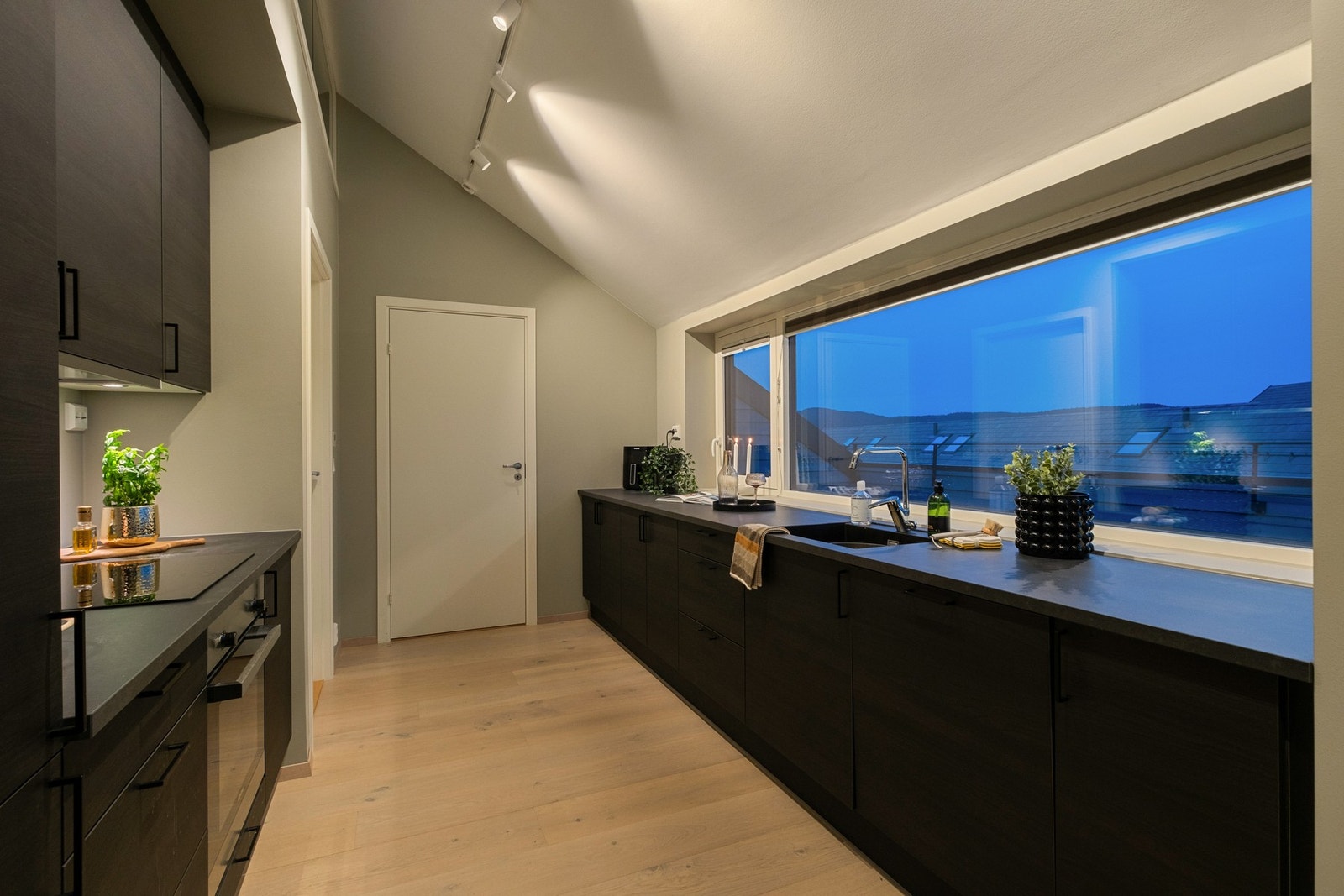 Kjøkkenet rommer 10 kvm. Galleribilde