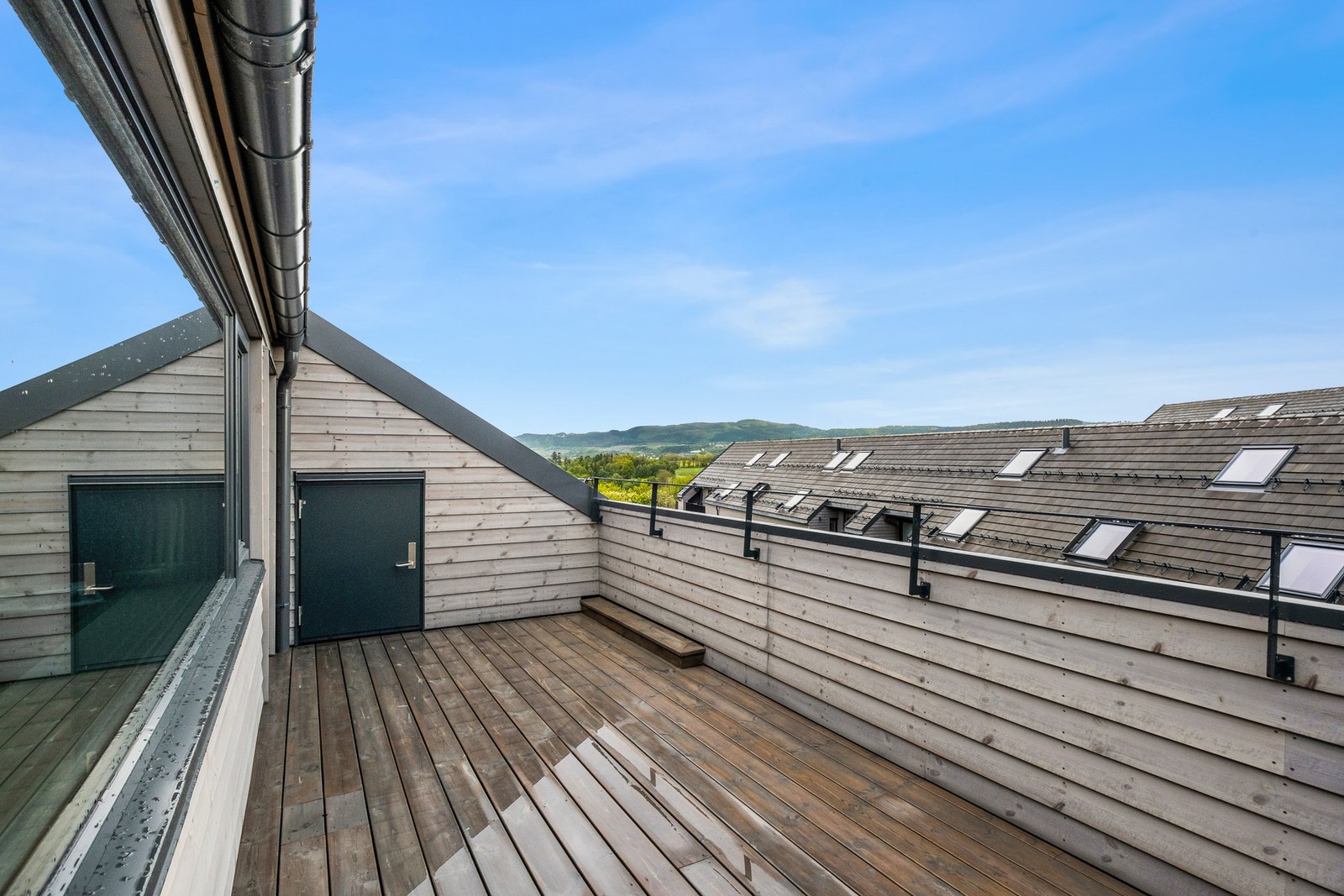 God plass til sittegrupper, med mange møbleringsmuligheter. Galleribilde