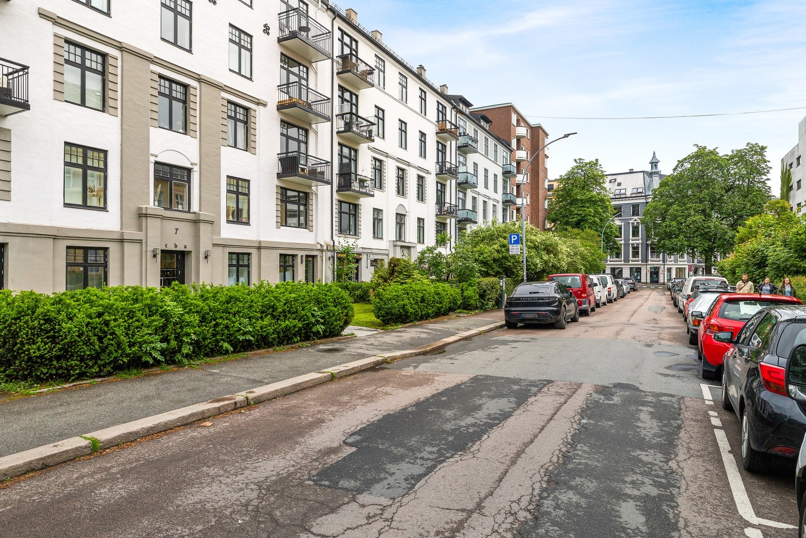 Fasade og trappeoppgang rehabilitert i regi av sameiet i 2010 Galleribilde