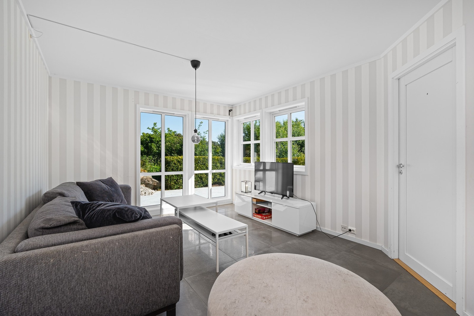 Utleiedel - stue Galleribilde