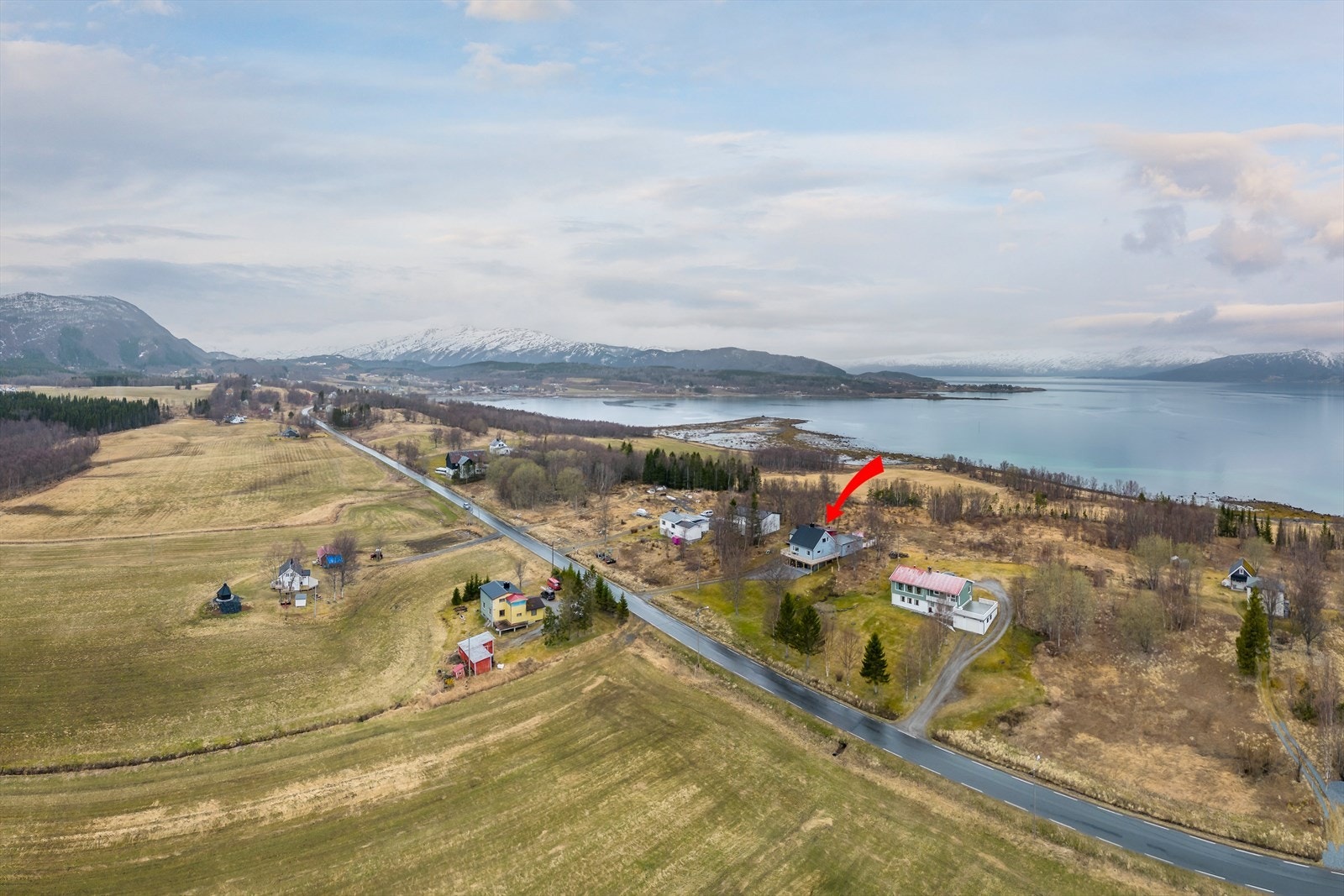 Eiendommen ligger landlig til med fin utsikt Galleribilde