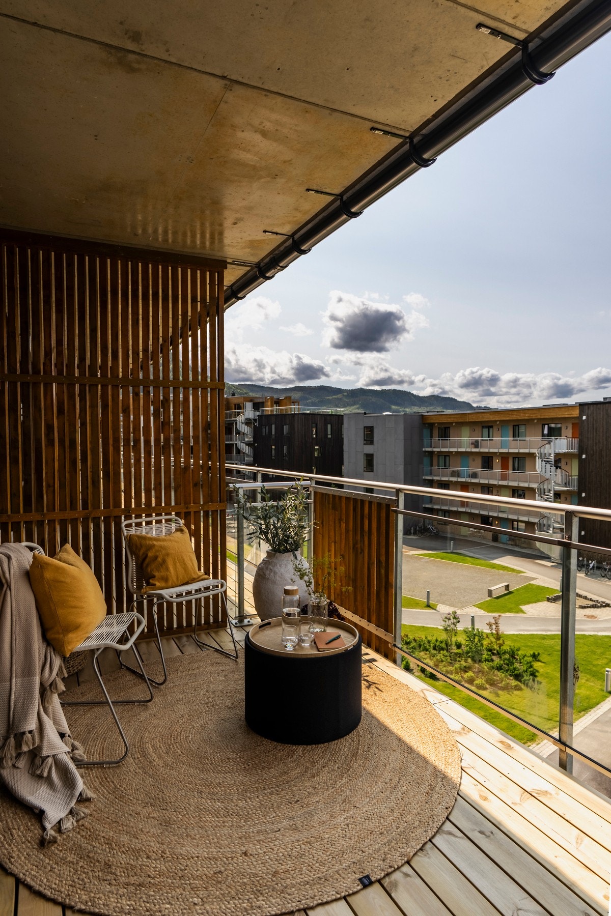 God plass til møblering på balkongen. Galleribilde