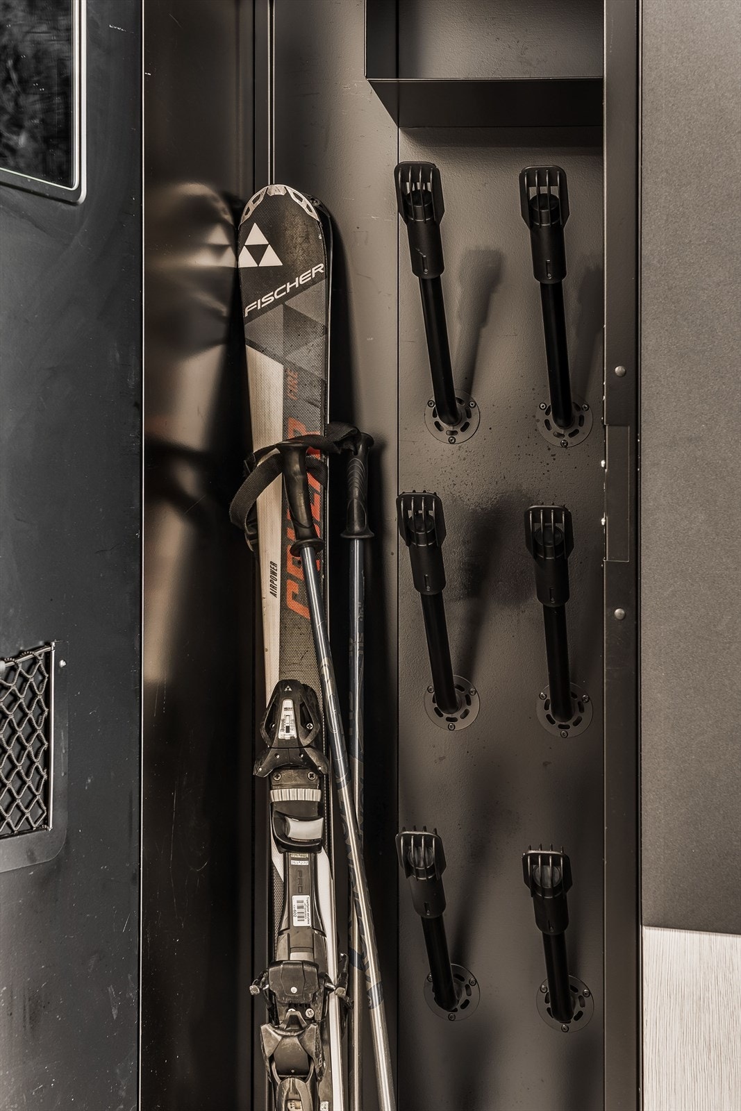 Praktisk skiskap. Galleribilde