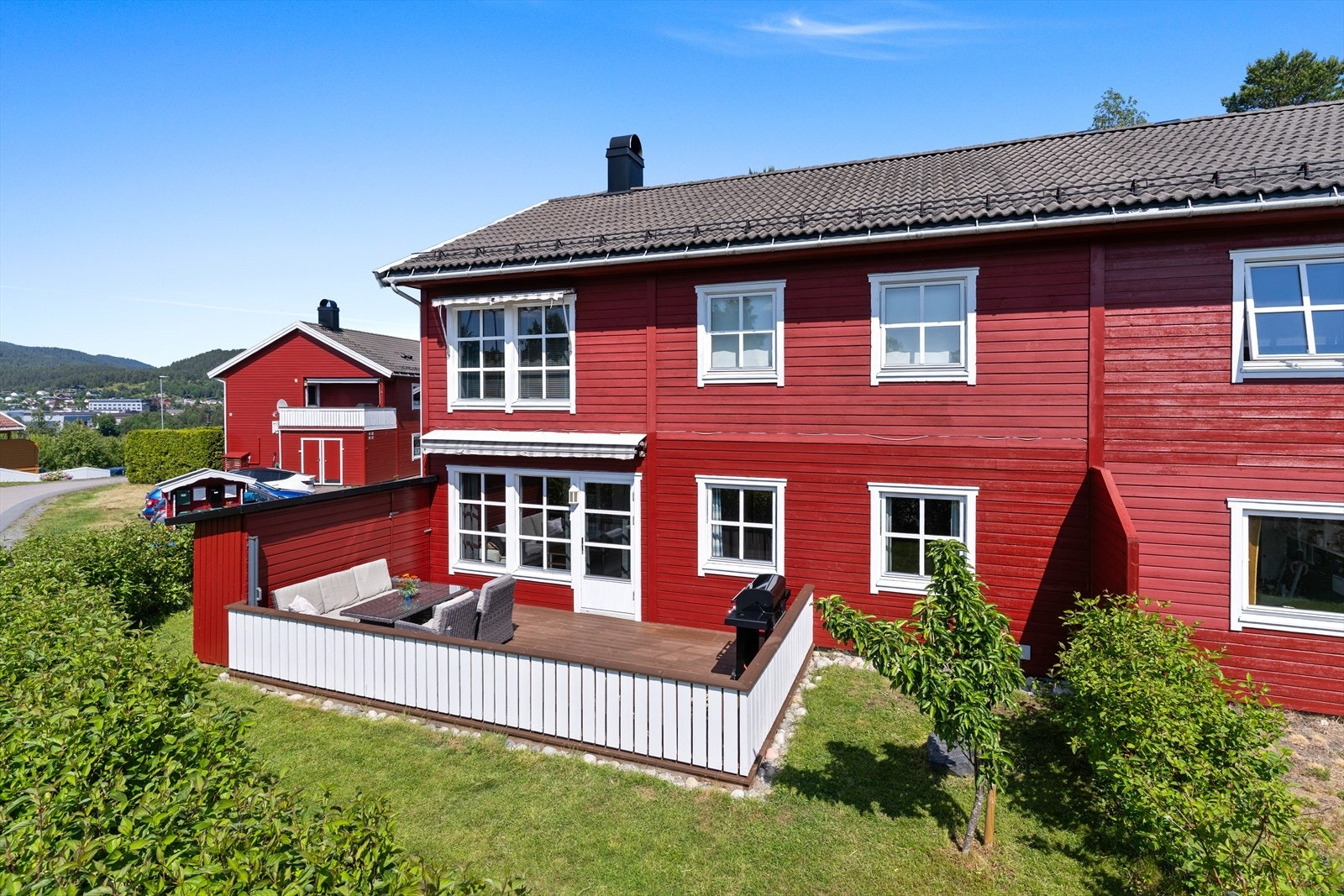 Velkommen til Maries vei 25 A! 3-roms selveier med pen og skjermet uteplass. Galleribilde