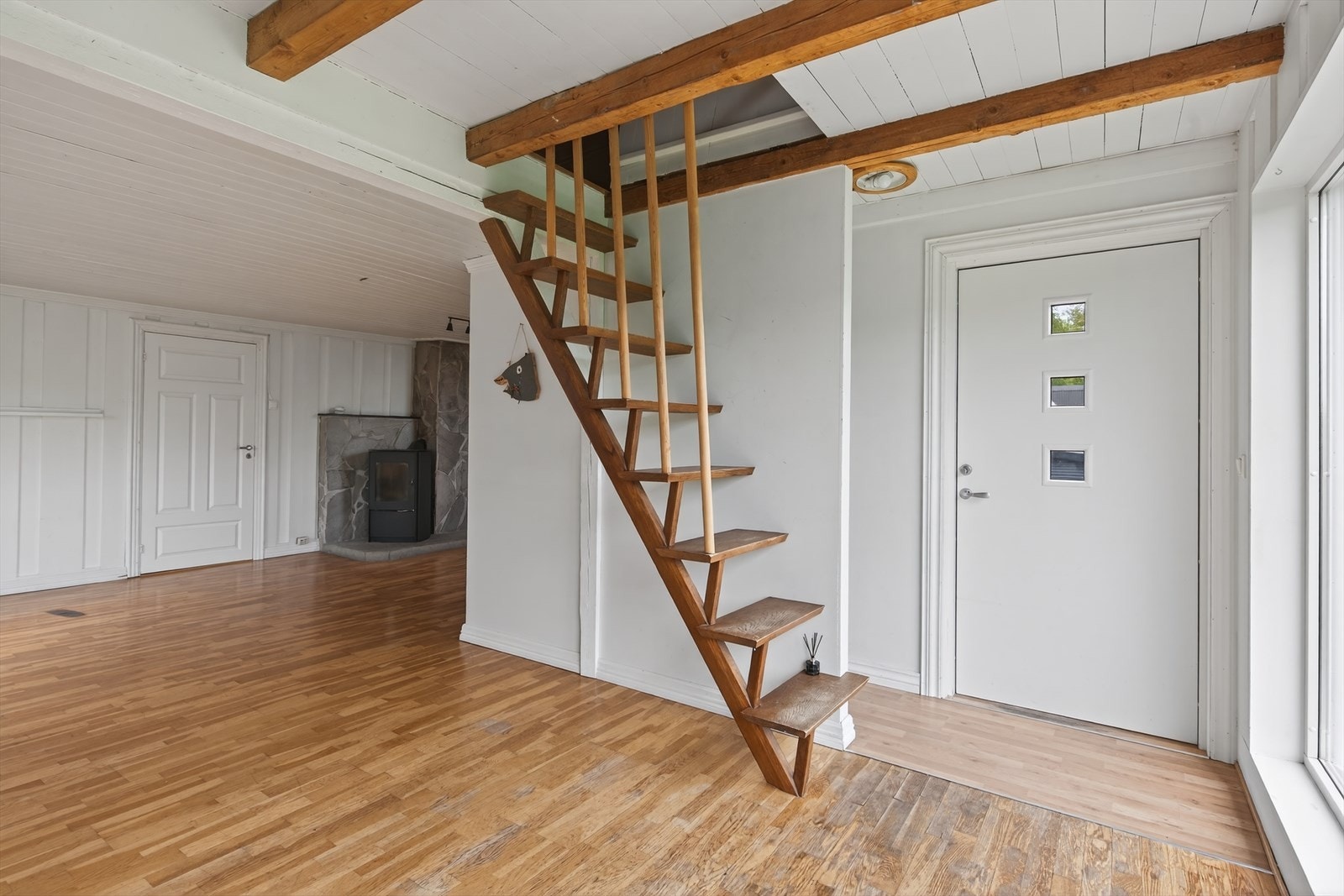 Innredet rom i 2.etg. Ikke godkjent til bolig. Galleribilde