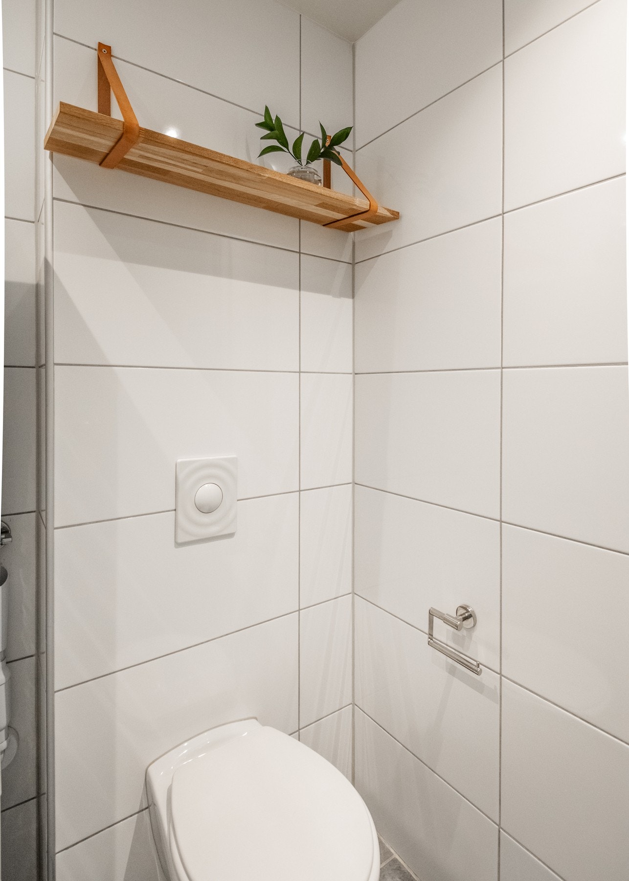 Badet har alt du trenger for en effektiv og behagelig start på dagen. Galleribilde