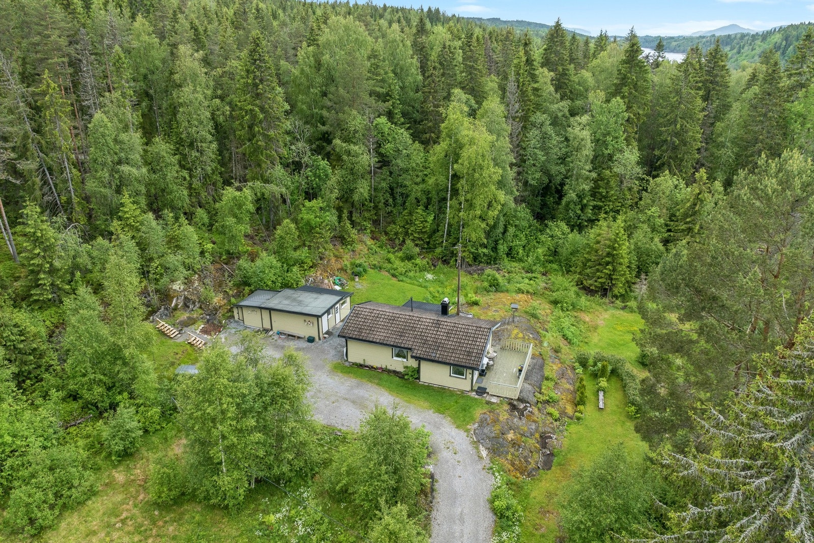 Her bor du i ett med den flotte naturen. Galleribilde