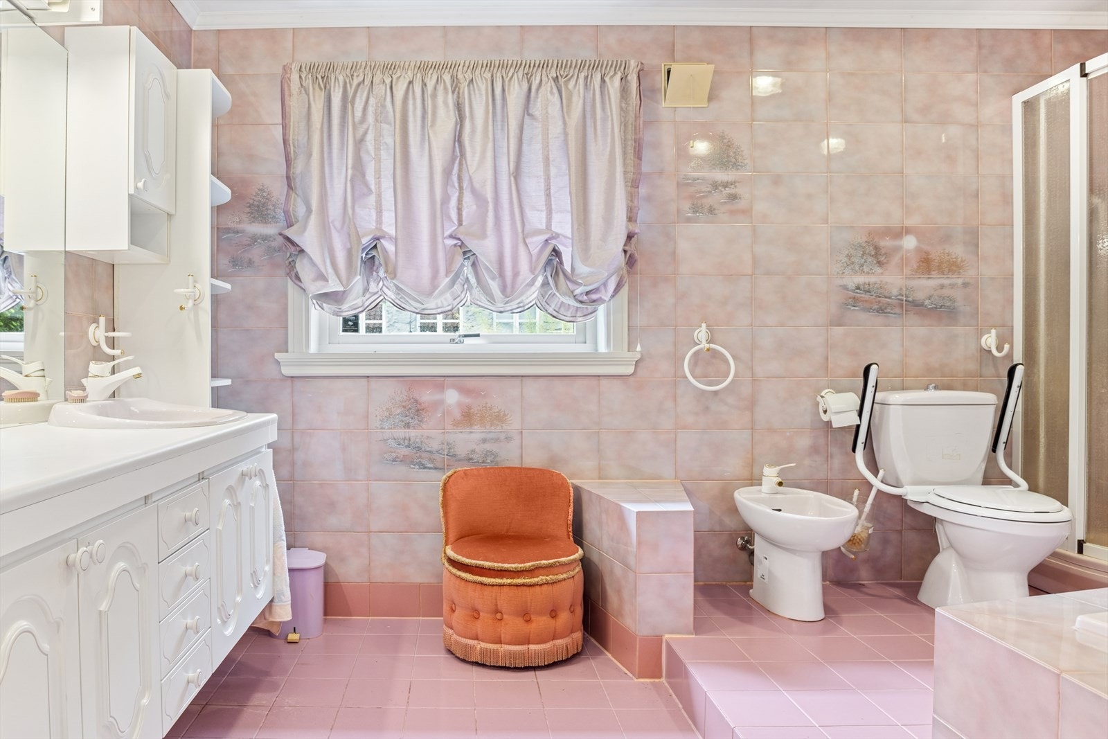 Baderom. Galleribilde