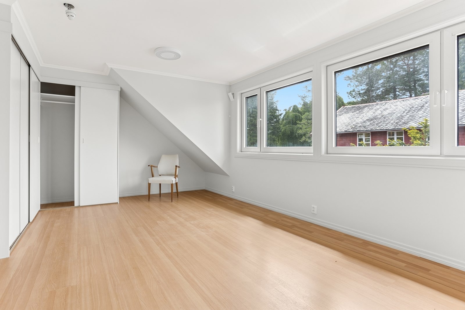 Soverom. Galleribilde