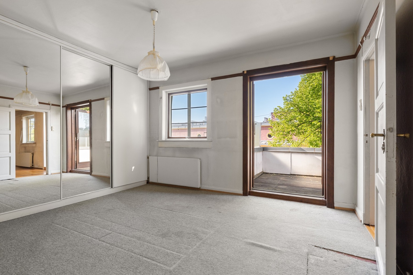 Soverom 1 med utgang til balkong Galleribilde