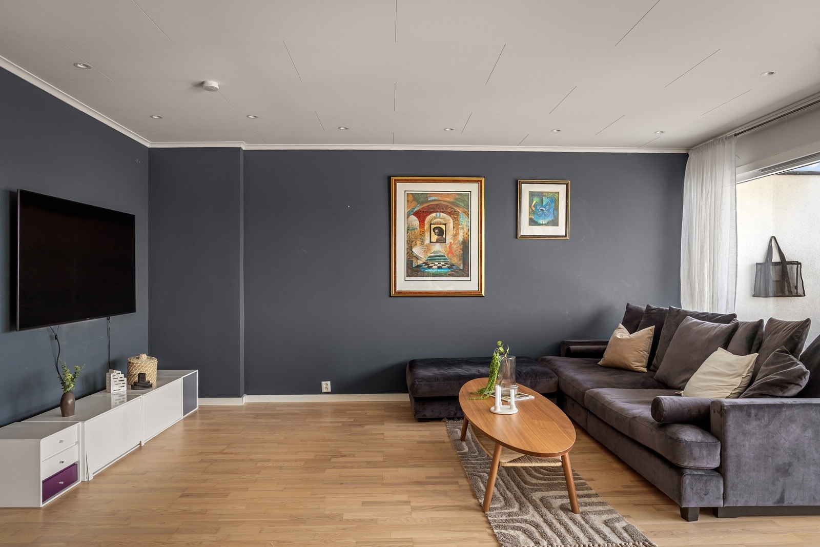 God plass til sittegruppe Galleribilde