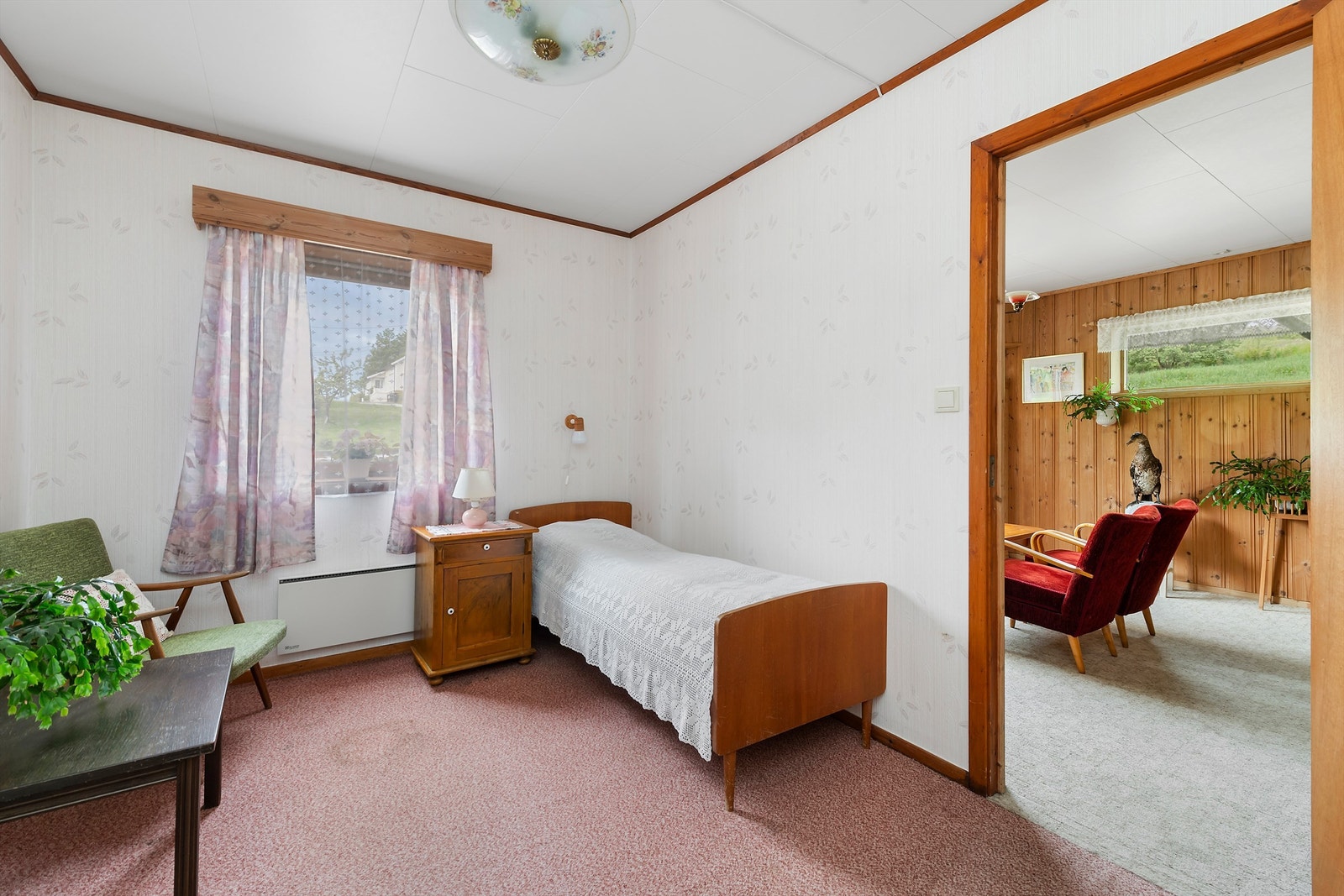 Soverom i underetasjen, resterende er beliggende i loftetasjen Galleribilde