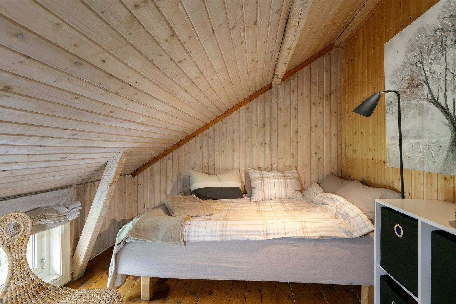 Bod på loft (benyttes som soverom men ikke godkjent) Galleribilde
