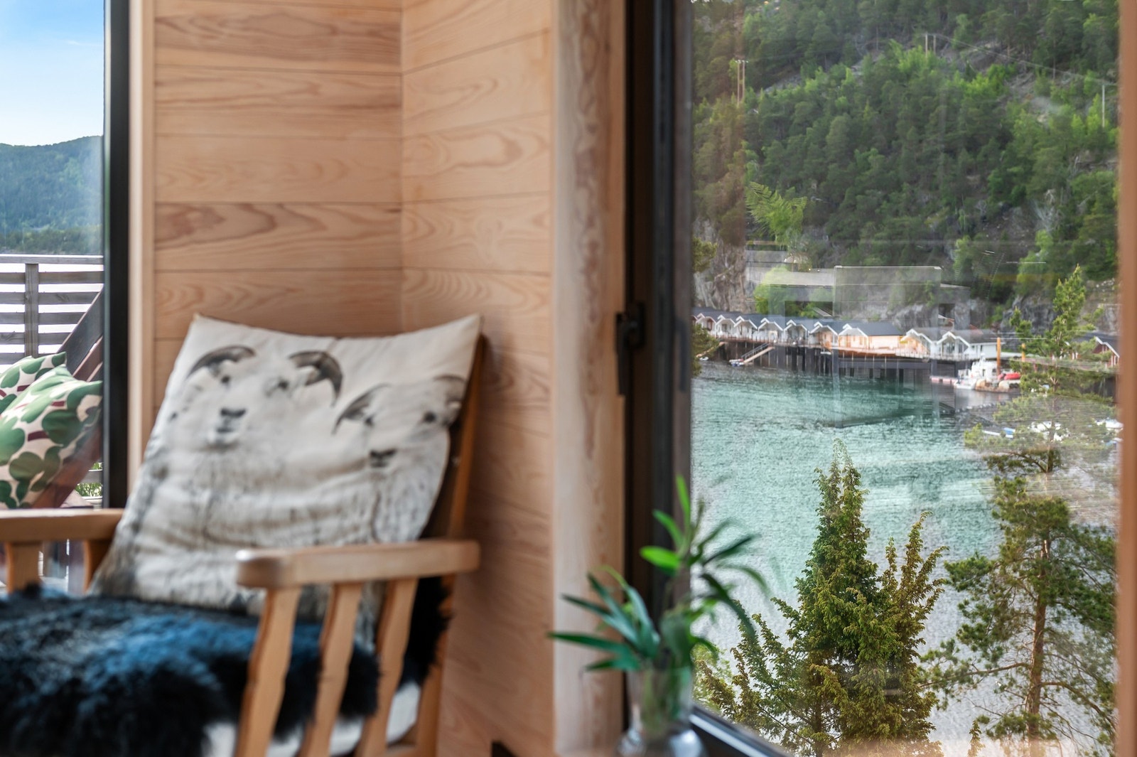 Utsikt fra stuevindu Galleribilde