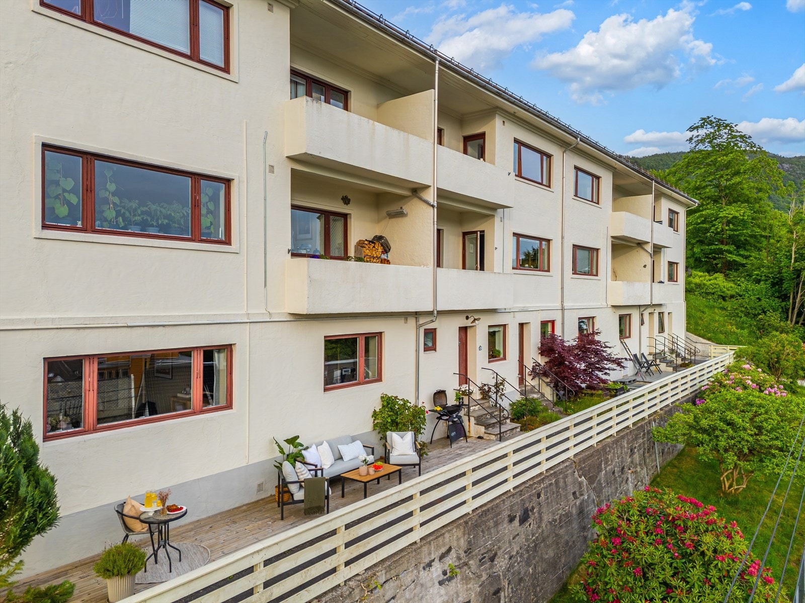 - Leiligheten er tilhørende et veldrevet borettslag - Galleribilde