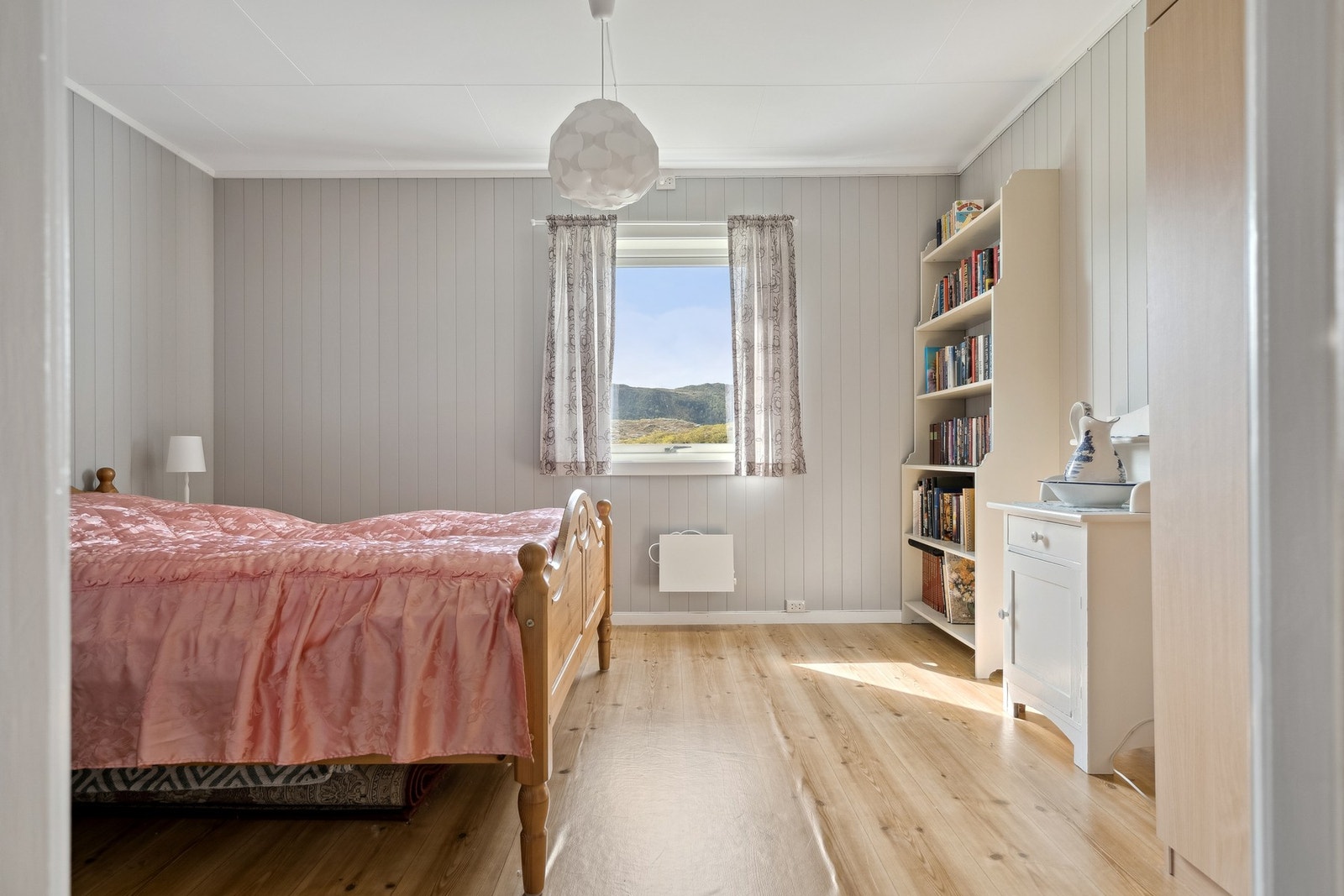 Soverom. Galleribilde