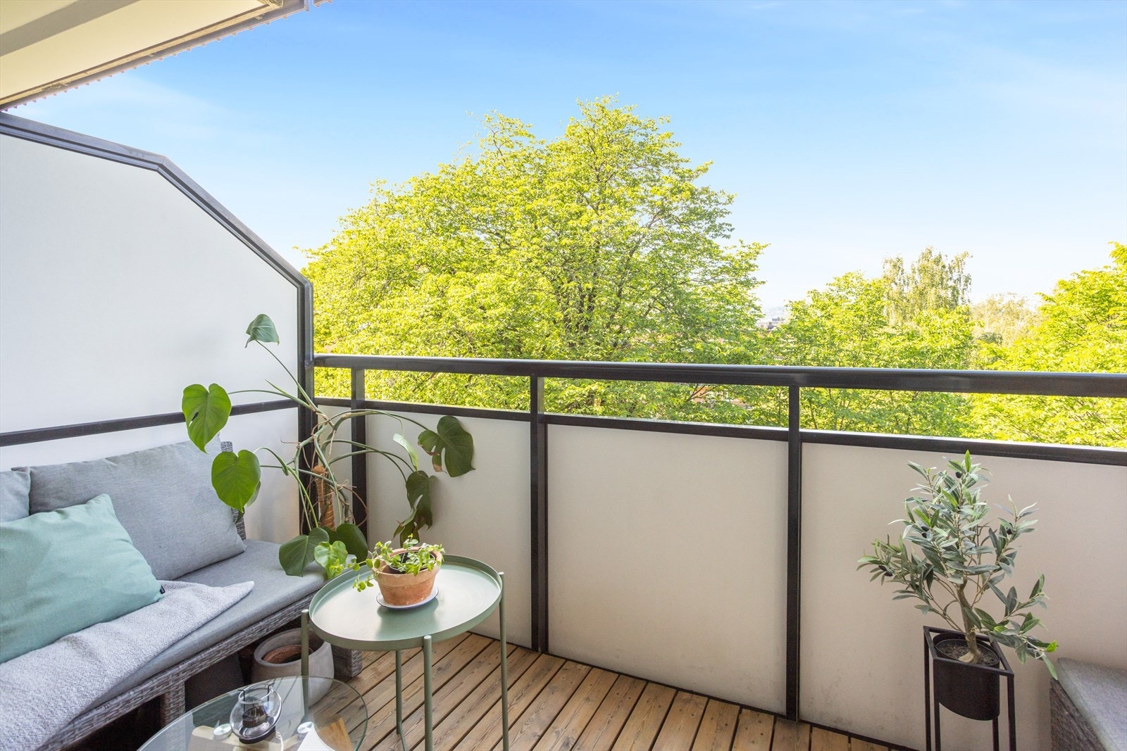 Balkongen er nordvestvendt og på 5 m²! Galleribilde