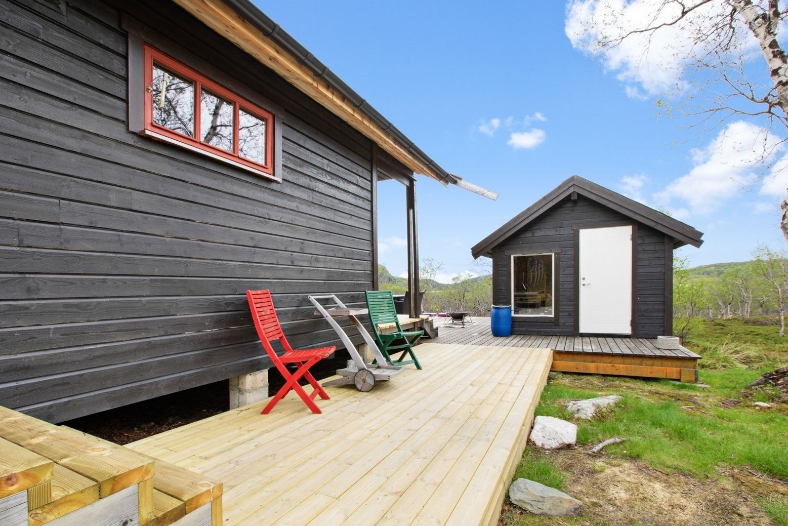 Mot badstu fra terrasse. Galleribilde