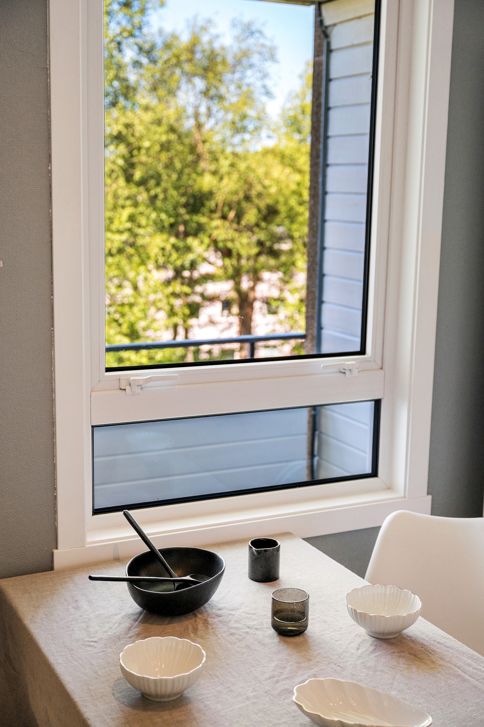 Hyggelig utsikt fra kjøkkenbordet. Galleribilde