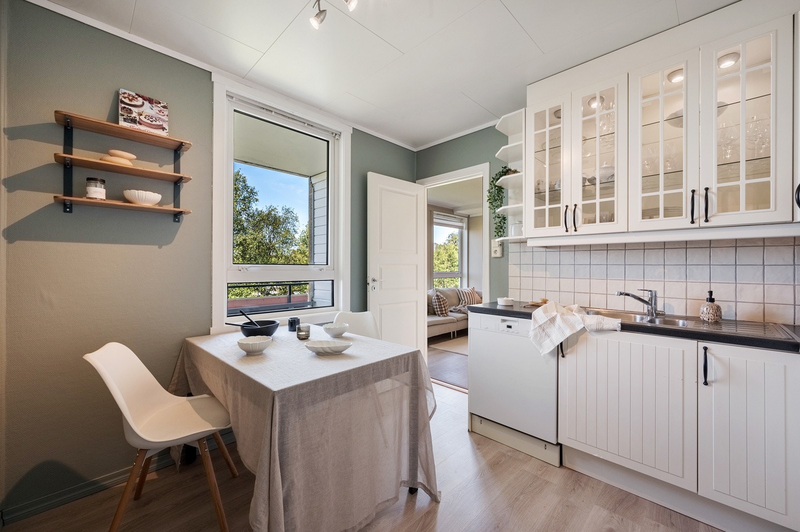 Kjøkken. Galleribilde