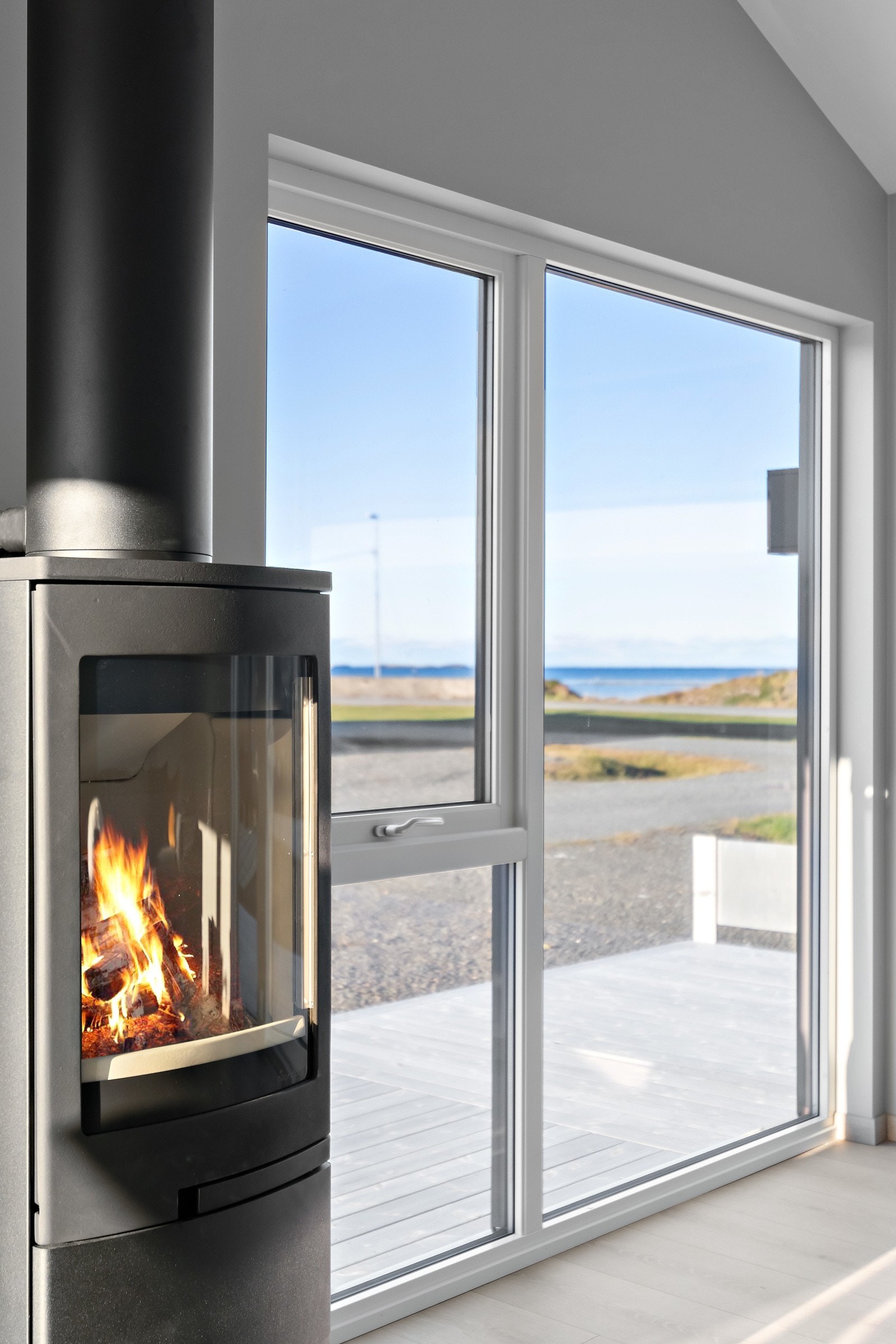 Tenk deg å nyte fine sommerdager ute, før man på kvelden trekker inn. Galleribilde