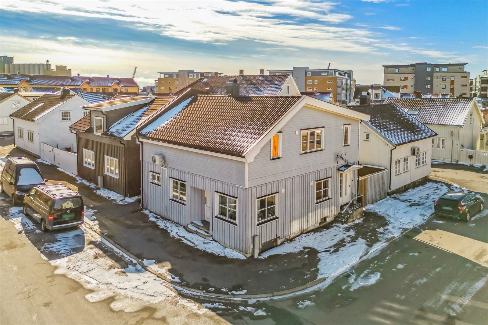 Torstrand et et sentralt og hyggelig boligområde hovedsaklig med eldre trehusbebyggelse. Galleribilde