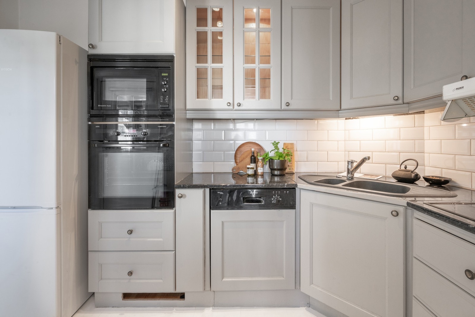 Bildene i annonsen er hentet fra forrige salg Galleribilde